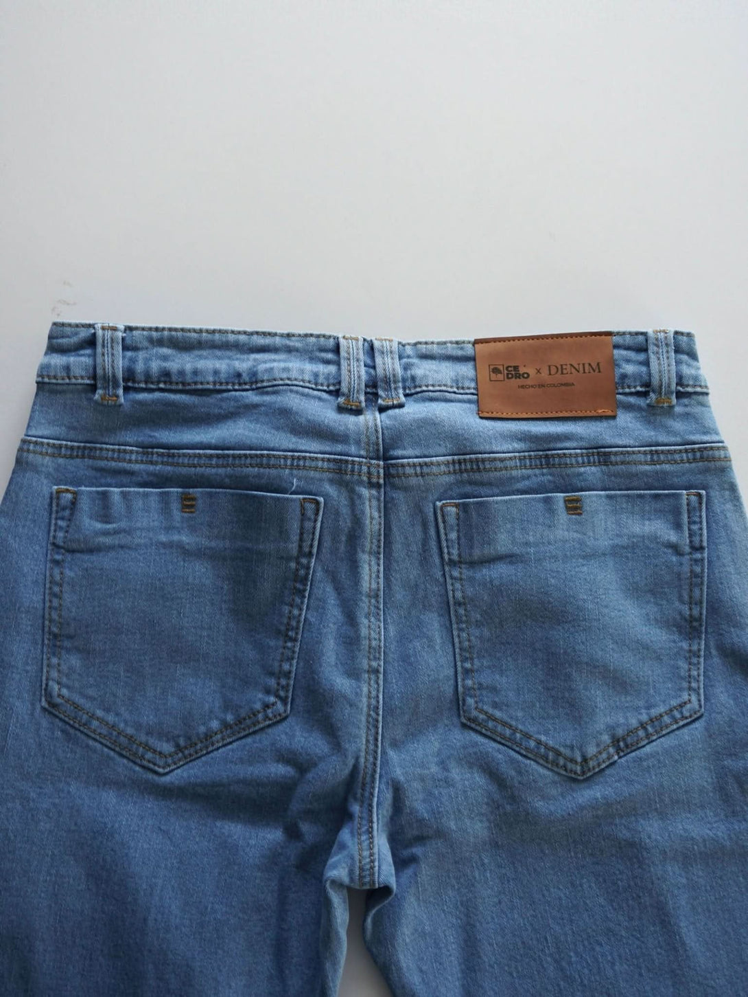 Jean Clásico regular fit - Cave&Race